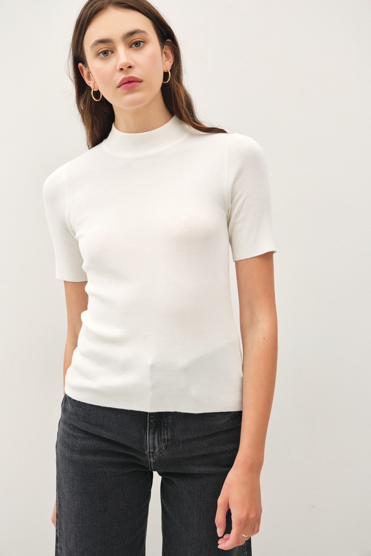 Short sleeve mock neck