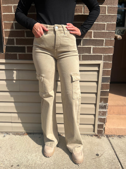 Kakhi cargo pants