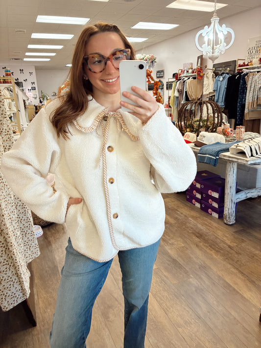 Sherpa Jacket With Oversized Peter Pan Collar