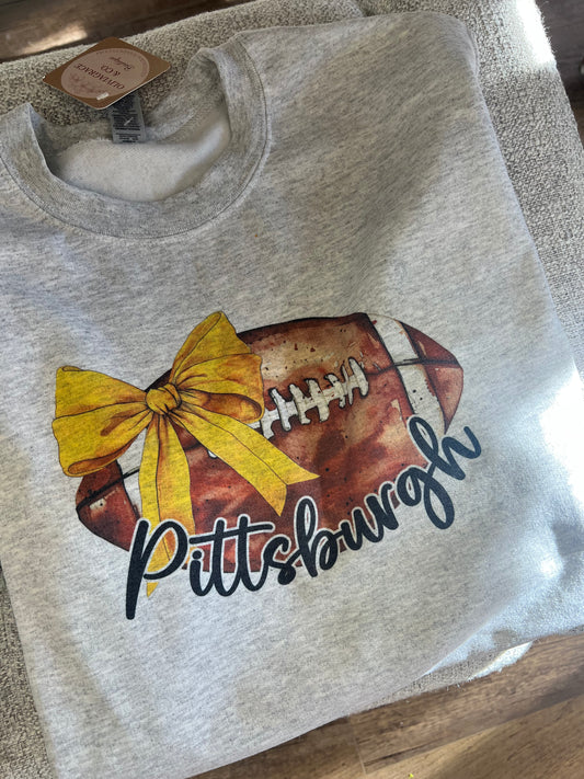 Pittsburgh Bow Crewneck