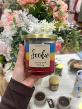 Load image into Gallery viewer, GG candles
